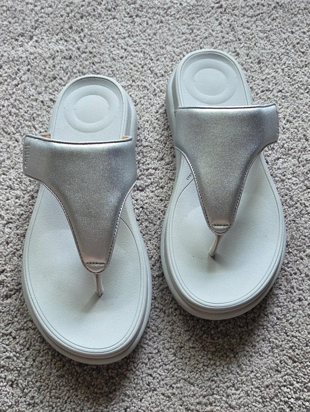 NEW FitFlop Silver F-Mode Adjustable Flatform Sandals Size 9 Athleisure Normcore